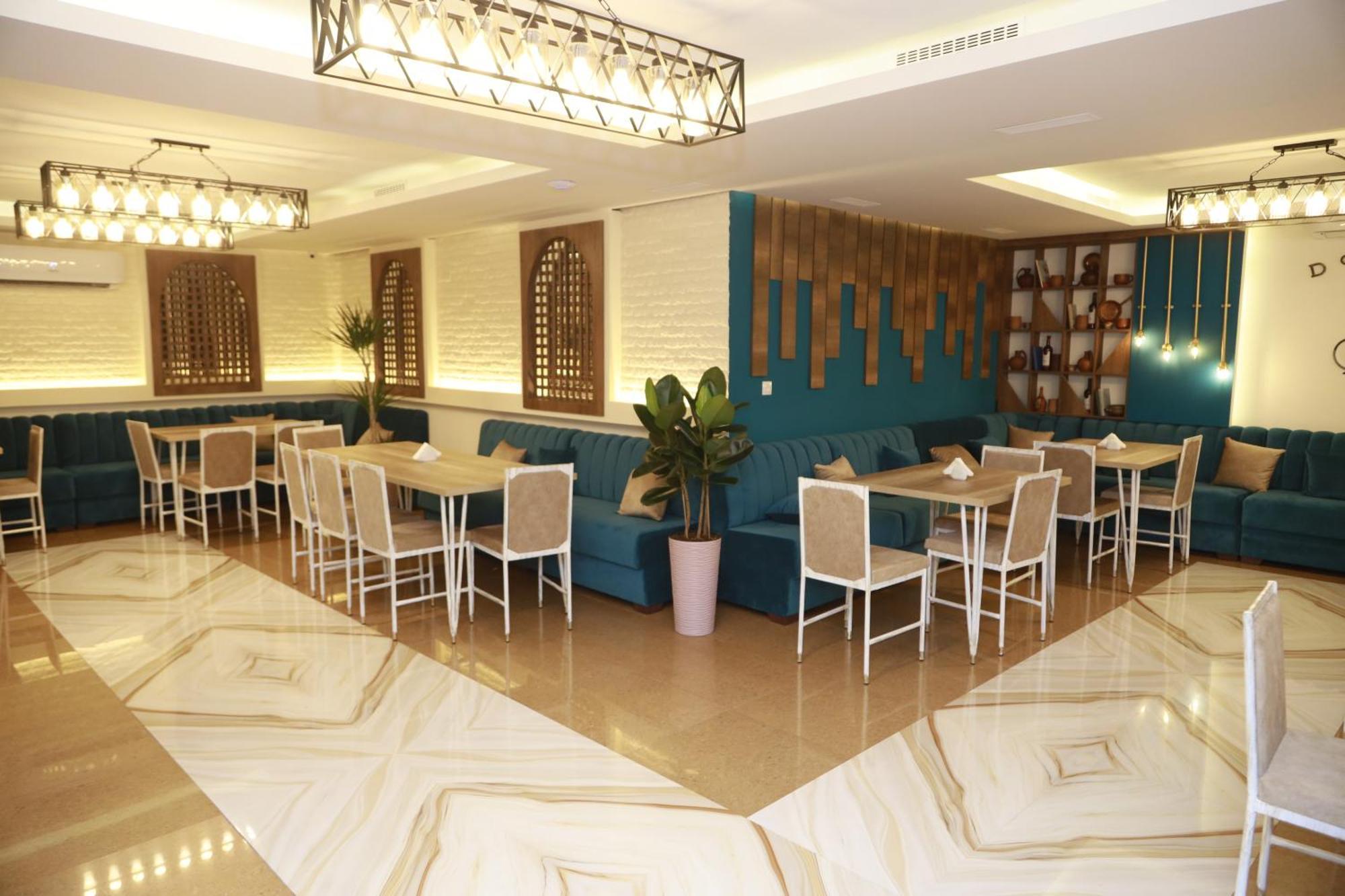 Delin Hotel And Tours Erywań Zewnętrze zdjęcie